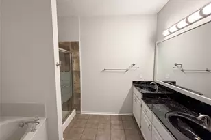 954 S Old Orchard Ln, Lewisville, TX 75067 - Photo 15