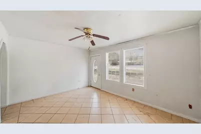 901 W Cayuga Drive, Athens, TX 75751 - Photo 7