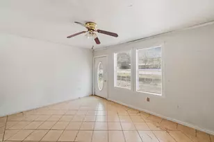 901 W Cayuga Dr, Athens, TX 75751 - Photo 7