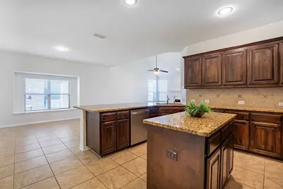112 Cole Court, Argyle, TX 76226 - Photo 5