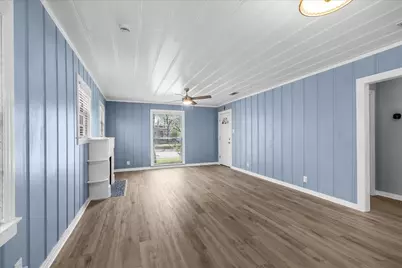 301 Isbell Road, Fort Worth, TX 76114 - Photo 5