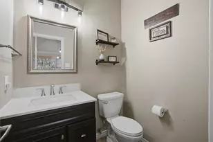 8600 Laughing Waters Tr, McKinney, TX 75070 - Photo 25