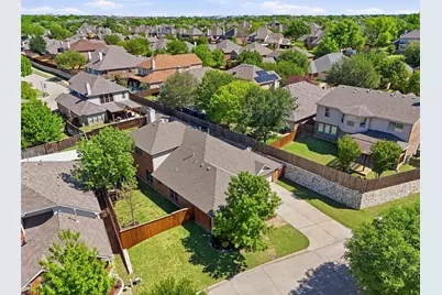 8600 Laughing Waters Trail, McKinney, TX 75070 - Photo 39