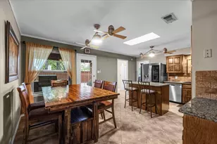 826 Lake Forest Ct, Grapevine, TX 76051 - Photo 11