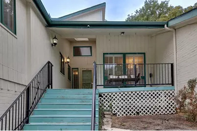 1405 Blackhill Court, Arlington, TX 76012 - Photo 35