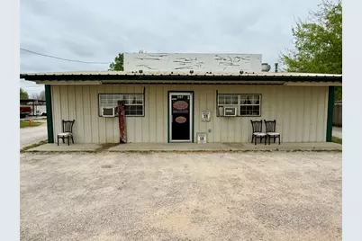 555 S Allen Street, Boyd, TX 76023 - Photo 13