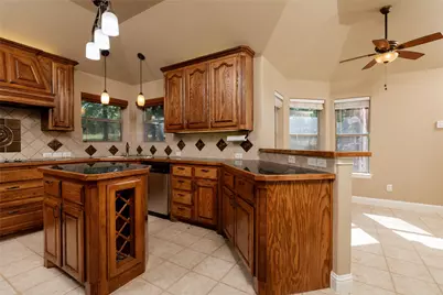 349 Sandpiper Drive, Weatherford, TX 76088 - Photo 17