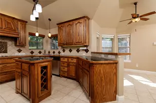 349 Sandpiper Dr, Weatherford, TX 76088 - Photo 17