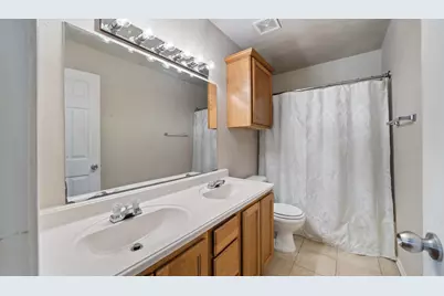 121 W Oneal Street, Wills Point, TX 75169 - Photo 15