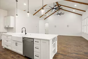 2902 Davis Rd, Granbury, TX 76049 - Photo 13