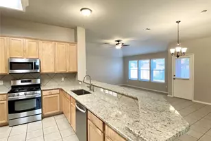 11571 Henderson Dr, Frisco, TX 75035 - Photo 7