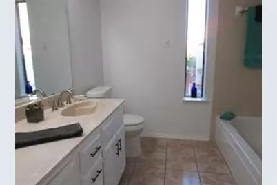 917 Turtle Cove #138, Irving, TX 75060 - Photo 9