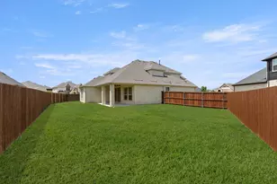 7035 Moss Lake Dr, Grand Prairie, TX 75054 - Photo 27