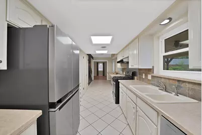 526 Waggoner Drive, Arlington, TX 76013 - Photo 17