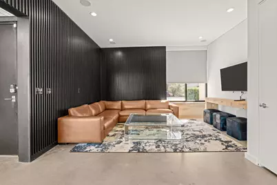 921 N Bailey Avenue, Fort Worth, TX 76107 - Photo 3