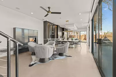 921 N Bailey Avenue, Fort Worth, TX 76107 - Photo 7