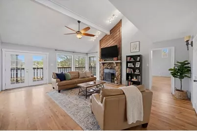 1334 Kiowa Drive E, Gainesville, TX 76240 - Photo 5