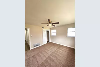 5629 Starlight Drive, Haltom City, TX 76117 - Photo 21