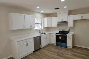 5629 Starlight Dr, Haltom City, TX 76117 - Photo 7