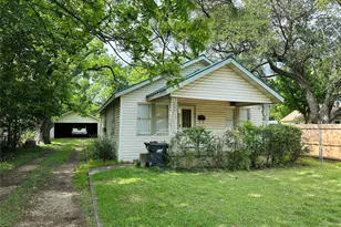 110 Woodland Ave, Corsicana, TX 75110 - Photo 1