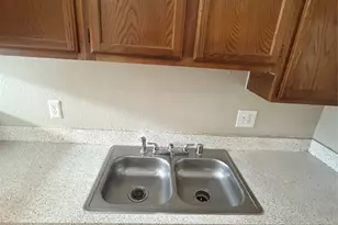 1636 Vail Meadow Ln, Dallas, TX 75253 - Photo 11