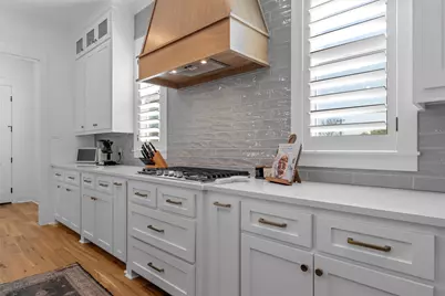 216 Wycliff Drive, China Spring, TX 76633 - Photo 11