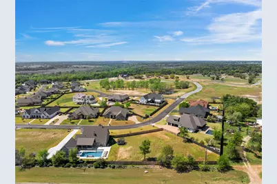 216 Wycliff Drive, China Spring, TX 76633 - Photo 39