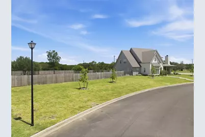 216 Wycliff Drive, China Spring, TX 76633 - Photo 3