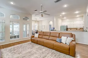 505 Dorcas Ln, Arlington, TX 76013 - Photo 13