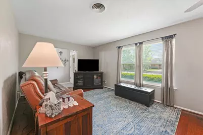 1233 Bardfield Avenue, Garland, TX 75041 - Photo 5