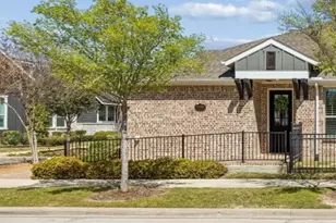 4552 Meadow Sage St, Arlington, TX 76005 - Photo 17