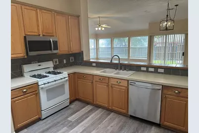 5201 Spicewood Drive, McKinney, TX 75070 - Photo 11