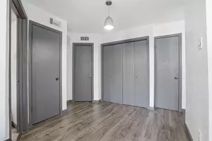 9520 Royal Ln, Dallas, TX 75243 - Photo 9