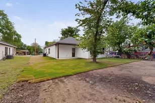 4225 Cardinal Dr, Dallas, TX 75216 - Photo 25