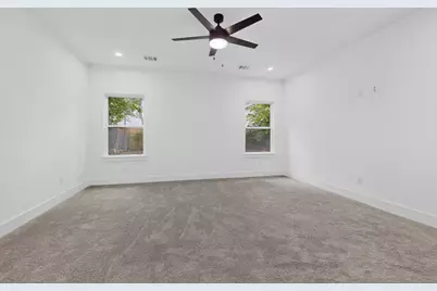 4225 Cardinal Drive, Dallas, TX 75216 - Photo 11