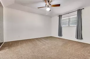 1910 Jamestown Ct, Arlington, TX 76013 - Photo 33