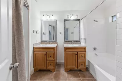 829 Parkwest Boulevard, Saginaw, TX 76179 - Photo 19