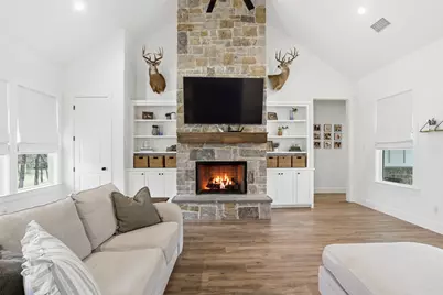 147 Sandpiper Drive, Weatherford, TX 76088 - Photo 3