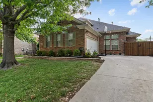 4405 Meadowcove Dr, Rowlett, TX 75088 - Photo 5