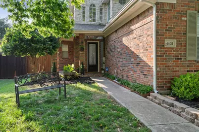 4405 Meadowcove Drive, Rowlett, TX 75088 - Photo 3