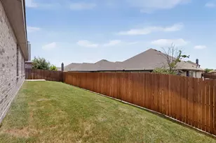 117 Cheryl Dr, Keene, TX 76059 - Photo 29