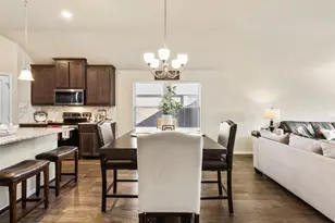 117 Cheryl Dr, Keene, TX 76059 - Photo 13