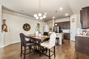 117 Cheryl Dr, Keene, TX 76059 - Photo 15