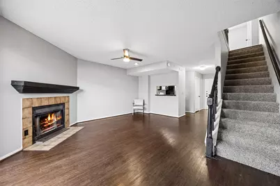 724 W Collins Street, Denton, TX 76201 - Photo 5