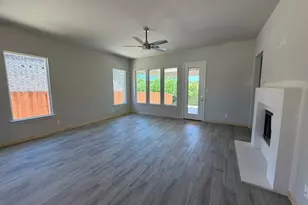 540 Park Side Drive, Weatherford, TX 76087 - Photo 5