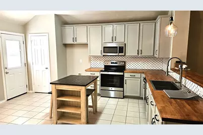 4620 Wolf Ridge Way, Fort Worth, TX 76244 - Photo 5