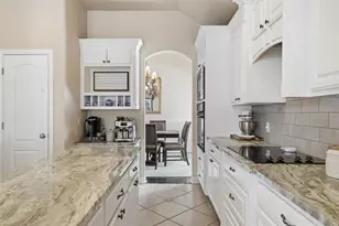 309 Canterbury Dr, Waco, TX 76712 - Photo 11