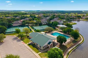 309 Canterbury Dr, Waco, TX 76712 - Photo 35