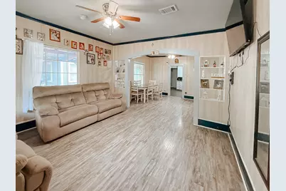 401 S 30th Street, Corsicana, TX 75110 - Photo 5