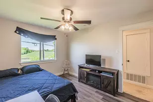 3137 Green Branch Dr, Grand Prairie, TX 75052 - Photo 21